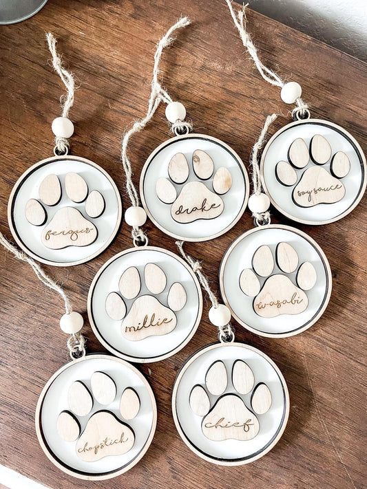 Paw print ornamnet